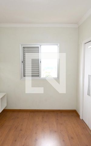Apartamento para alugar com 73m², 3 quartos e 2 vagasSuíte