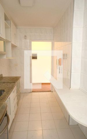 Apartamento para alugar com 73m², 3 quartos e 2 vagasCozinha