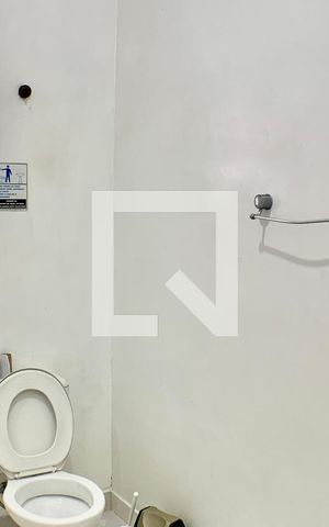 Casa à venda com 232m², 5 quartos e 2 vagasBanheiro 2