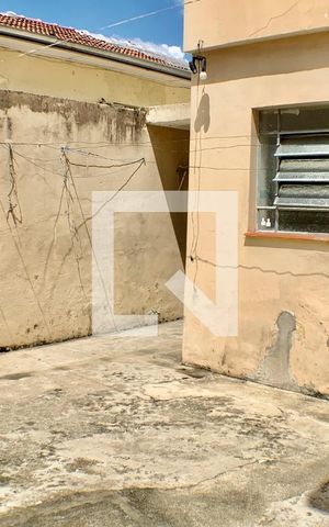 Casa à venda com 232m², 5 quartos e 2 vagasQuintal