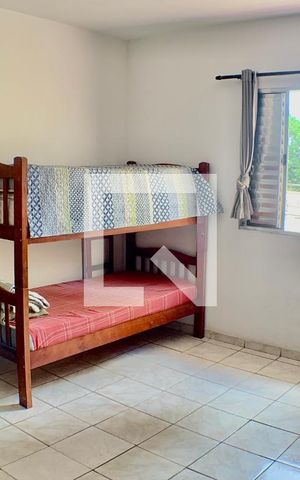 Casa à venda com 232m², 5 quartos e 2 vagasQuarto 3