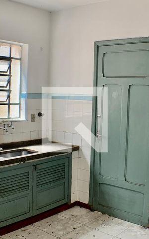 Casa à venda com 232m², 5 quartos e 2 vagasCozinha