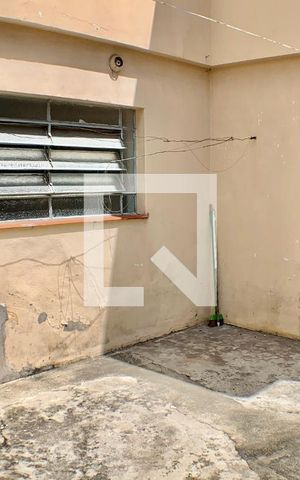 Casa à venda com 232m², 5 quartos e 2 vagasQuintal