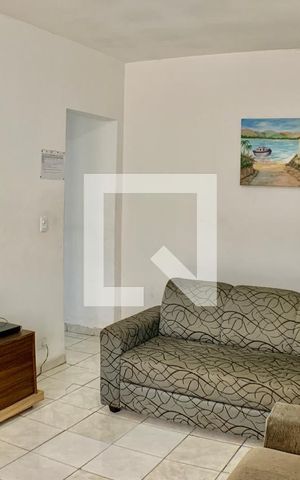 Casa à venda com 232m², 5 quartos e 2 vagasSala 2