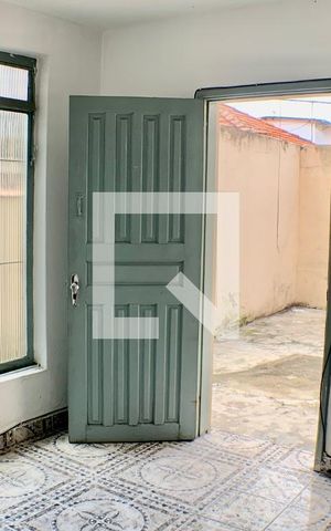 Casa à venda com 232m², 5 quartos e 2 vagasSala