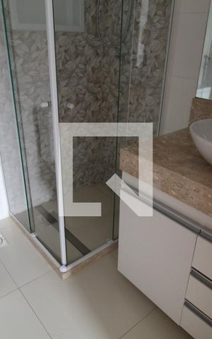Apartamento à venda com 111m², 3 quartos e 2 vagasBanheiro da suíte