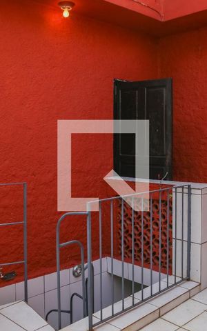 Casa à venda com 128m², 3 quartos e 1 vaga Casa à venda com 128m², 3 quartos e 1 vagaSacada