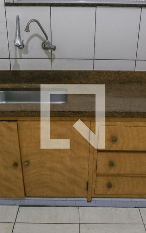 Casa à venda com 128m², 3 quartos e 1 vaga Casa à venda com 128m², 3 quartos e 1 vagaCozinha