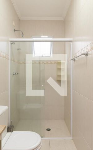 Casa à venda com 300m², 4 quartos e 4 vagasBanheiro da Suíte 2