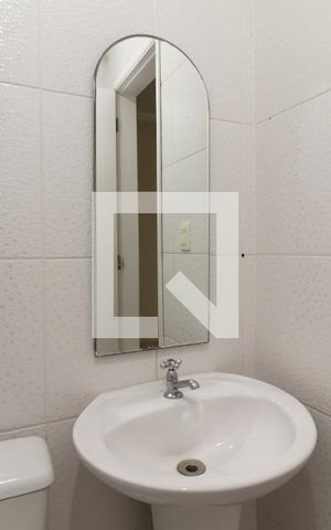 Casa à venda com 300m², 4 quartos e 4 vagasGaragem - Banheiro