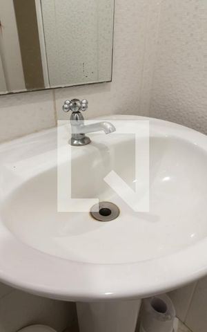 Casa à venda com 300m², 4 quartos e 4 vagasGaragem - Banheiro