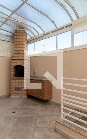 Casa à venda com 300m², 4 quartos e 4 vagasChurrasqueira