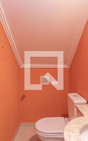 Casa à venda com 300m², 4 quartos e 4 vagasLavabo