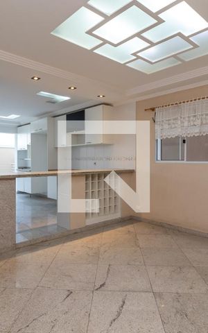 Casa à venda com 300m², 4 quartos e 4 vagasSala de Jantar