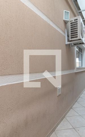 Casa à venda com 300m², 4 quartos e 4 vagasÁrea de Serviço