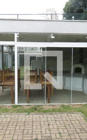 Apartamento para alugar com 49m², 2 quartos e sem vagaÁrea comum