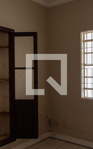 Casa à venda com 561m², 5 quartos e 5 vagas Casa à venda com 561m², 5 quartos e 5 vagasCOPA