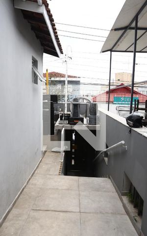 Casa à venda com 165m², 3 quartos e 1 vagaVaranda quintal 