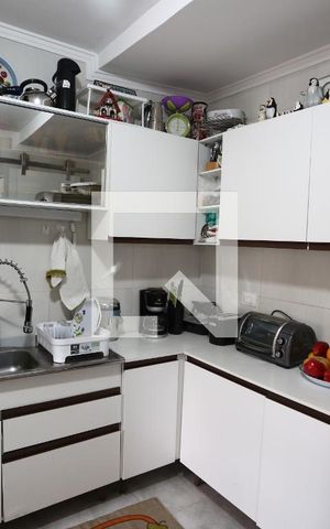Casa à venda com 165m², 3 quartos e 1 vagacozinha 