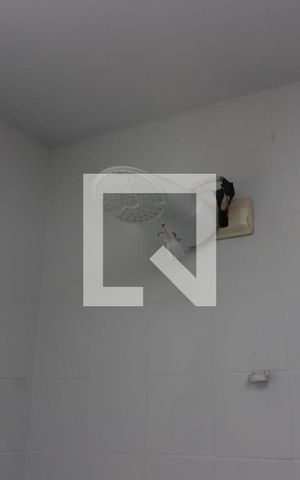 Apartamento para alugar com 90m², 2 quartos e sem vagaBanheiro