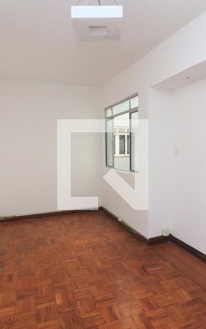 Apartamento para alugar com 90m², 2 quartos e sem vagaSala de TV