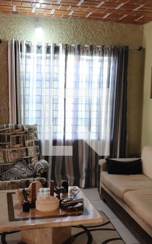 Casa à venda com 430m², 5 quartos e 2 vagasSala Estar e Jantar