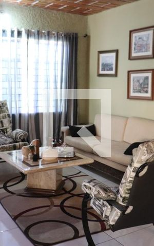 Casa à venda com 430m², 5 quartos e 2 vagasSala Estar e Jantar