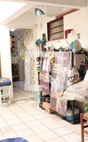 Casa à venda com 430m², 5 quartos e 2 vagasCozinha 