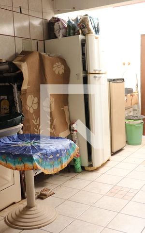 Casa à venda com 430m², 5 quartos e 2 vagasCozinha 