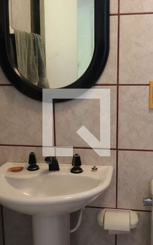 Casa à venda com 430m², 5 quartos e 2 vagasBanheiro2