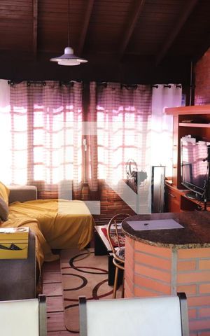 Casa à venda com 430m², 5 quartos e 2 vagasÁrea comum - Churrasqueira