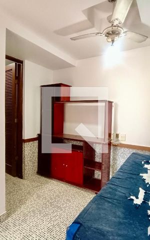 Casa à venda com 1217m², 4 quartos e 4 vagasQuarto 2