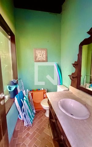Casa à venda com 1217m², 4 quartos e 4 vagasBanheiro de serviço 