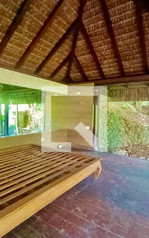 Casa à venda com 1217m², 4 quartos e 4 vagasQuarto 4