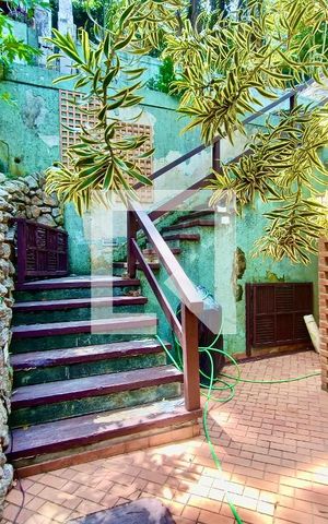 Casa à venda com 1217m², 4 quartos e 4 vagasárea externa 