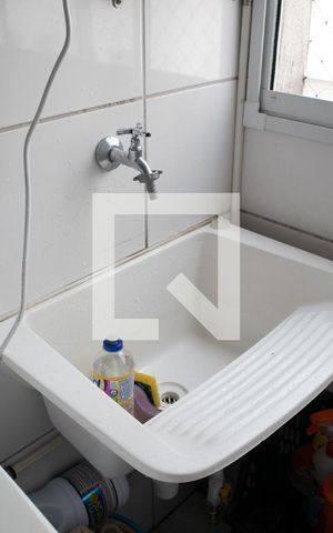 Apartamento para alugar com 42m², 2 quartos e sem vagaCozinha e Área de Serviço