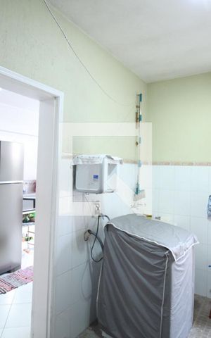 Casa à venda com 200m², 6 quartos e 2 vagasÁrea de Serviço