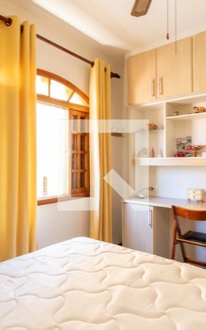 Casa à venda com 500m², 5 quartos e 3 vagasQuarto 4
