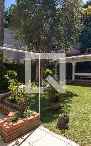 Casa à venda com 500m², 5 quartos e 3 vagasQuintal