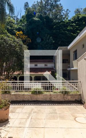 Casa à venda com 500m², 5 quartos e 3 vagasVista do Quarto 2