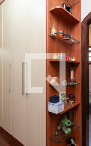 Casa à venda com 500m², 5 quartos e 3 vagasCloset da Suíte Principal