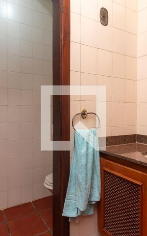 Casa à venda com 500m², 5 quartos e 3 vagasLavabo