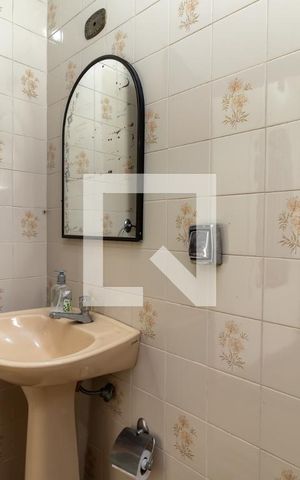 Casa à venda com 500m², 5 quartos e 3 vagasBanheiro 4