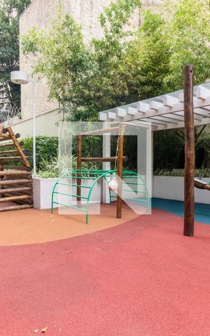 Apartamento à venda com 100m², 2 quartos e 2 vagasÁrea comum - Playground