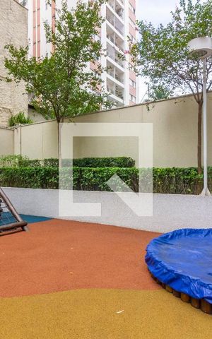 Apartamento à venda com 100m², 2 quartos e 2 vagasÁrea comum - Playground