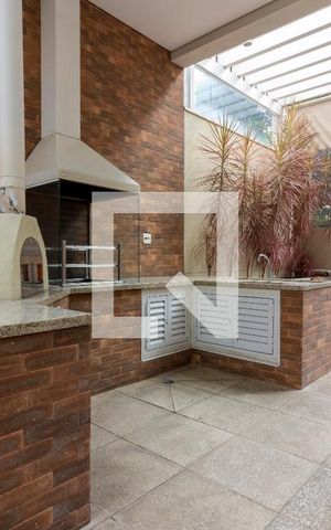 Apartamento à venda com 100m², 2 quartos e 2 vagasÁrea comum - Churrasqueira