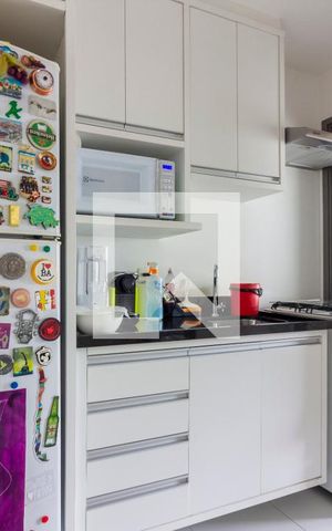 Apartamento à venda com 100m², 2 quartos e 2 vagasCozinha