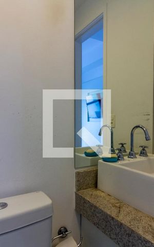 Apartamento à venda com 100m², 2 quartos e 2 vagasBanheiro 1