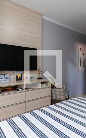 Casa à venda com 180m², 3 quartos e 2 vagasSuíte