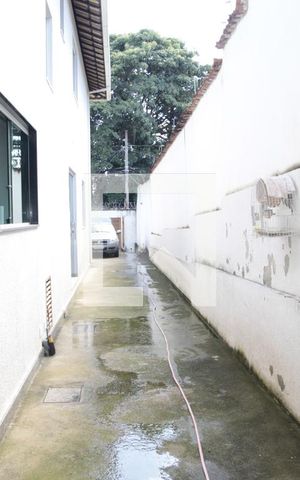 Casa à venda com 170m², 3 quartos e 6 vagascorredor